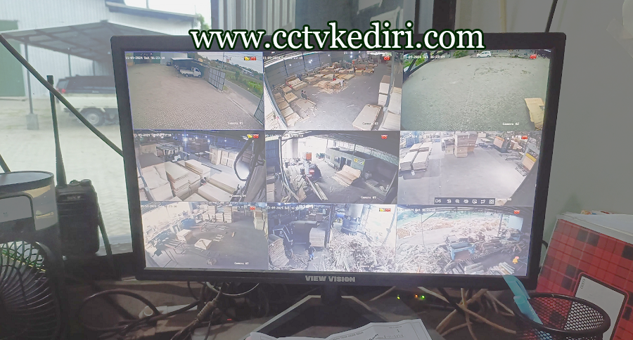 <p>Pembenahan kamera ini sangat membantu anda apabila kamera anda sedang mengalami masalah jadi anda bisa menggunakan jasa pembenahan dari kami dan kami akan datang ke lokasi anda atau anda bisa juga membawa kamera anda ke toko kami, kami memberikan harga murah untuk pembenahan kamera harga juga sesuai dengan kerusakan barang tersebut.</p>